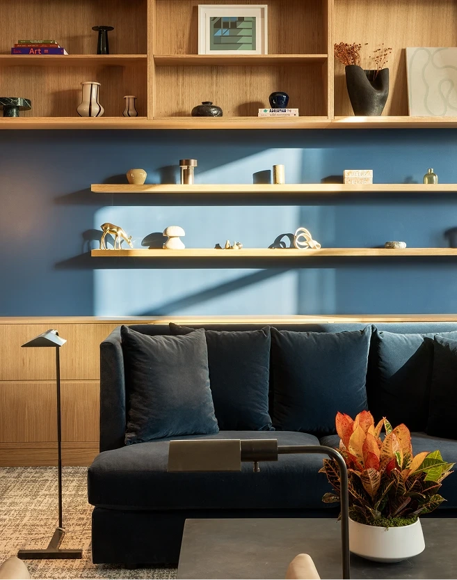 Library & Lounge