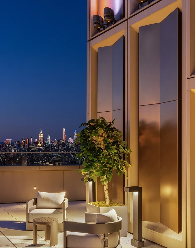 Sky Lounge
